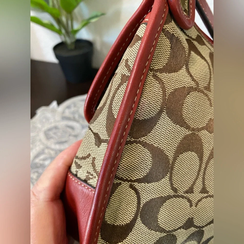 Y2K COACH Legacy Turn lock Hippie Flap Signature Shoulder Bag w/ Dust Bag - Picture 10 of 16